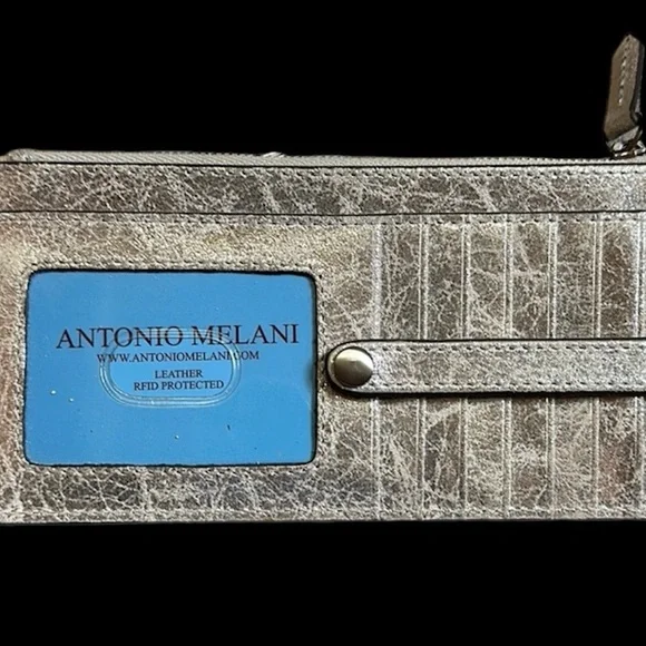 Antonio Melani Silver RFID Credit Card Wallet With Zip Pocket, Slip Pocket NWT - Picture 7 of 14